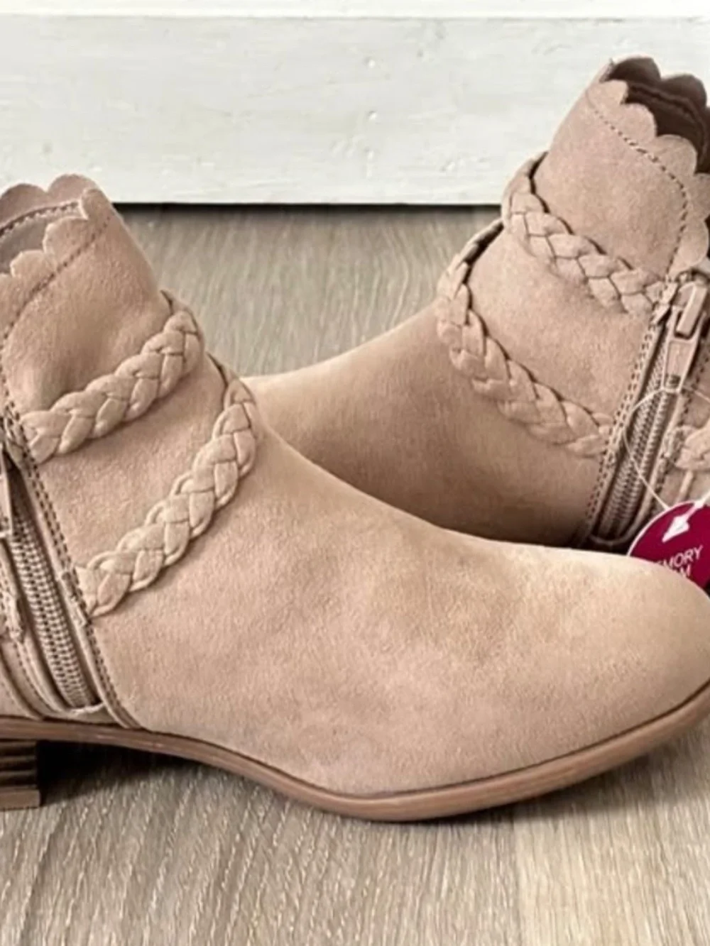 NEW SO Girls Tan Taupe Braided Bow Jada Suede Ankle Boots Zip Up Memory Foam 3